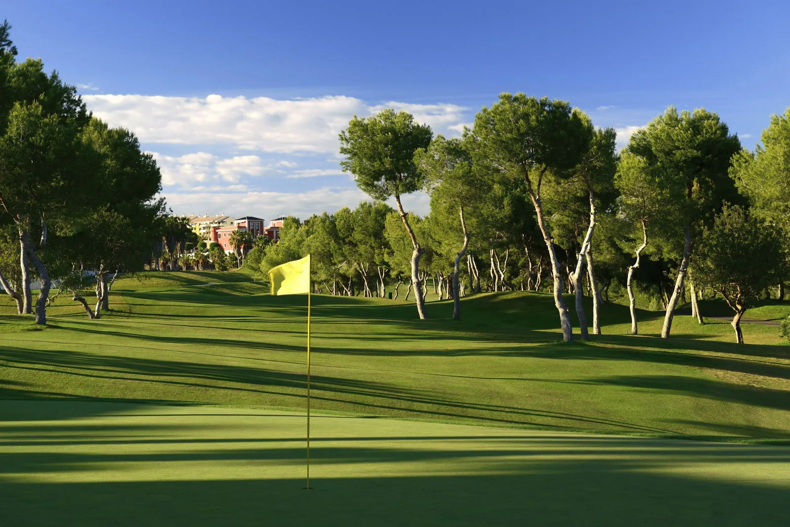 Resort turístico de las Ramblas de Campoamor