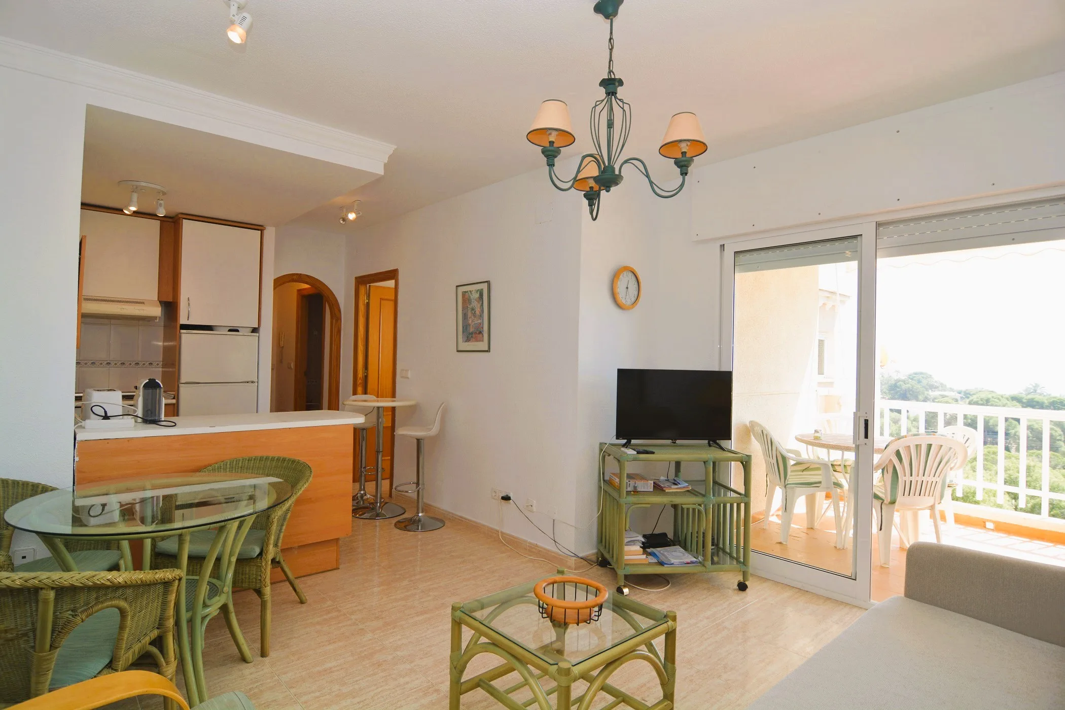APARTAMENTO.CAMPOAMOR.003-1.jpg