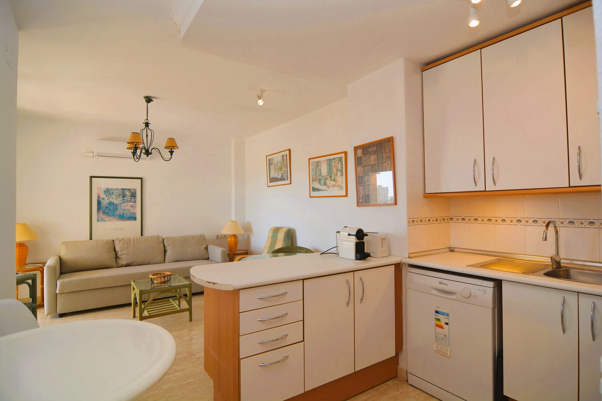 APARTAMENTO.CAMPOAMOR.005-1.jpg