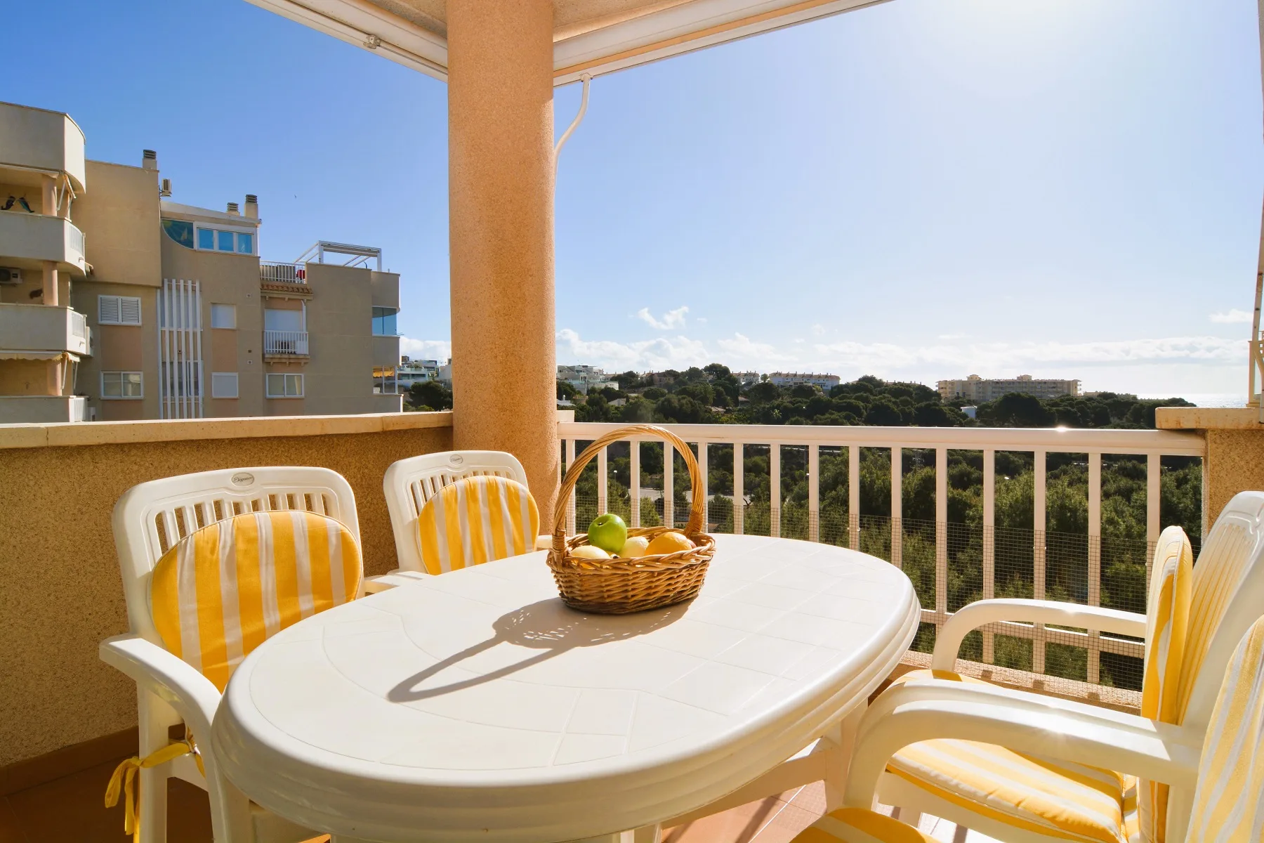 CAMPOAMOR.MORENO.SCHMIDT.PINAR_.III_.7J.002-21