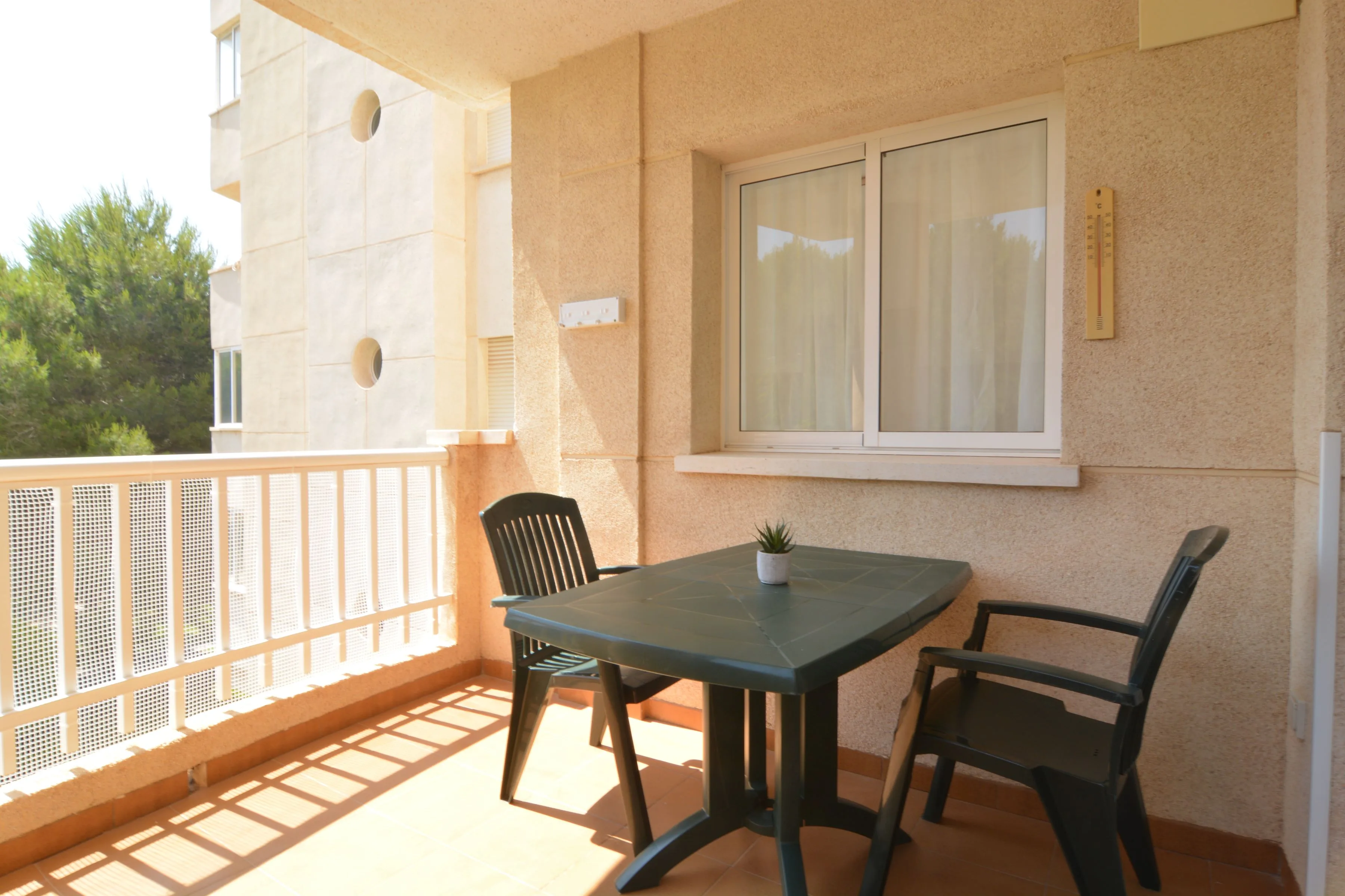 CAMPOAMOR.MORENO.SCHMIDT.PINAR_.II_.2D.003-22