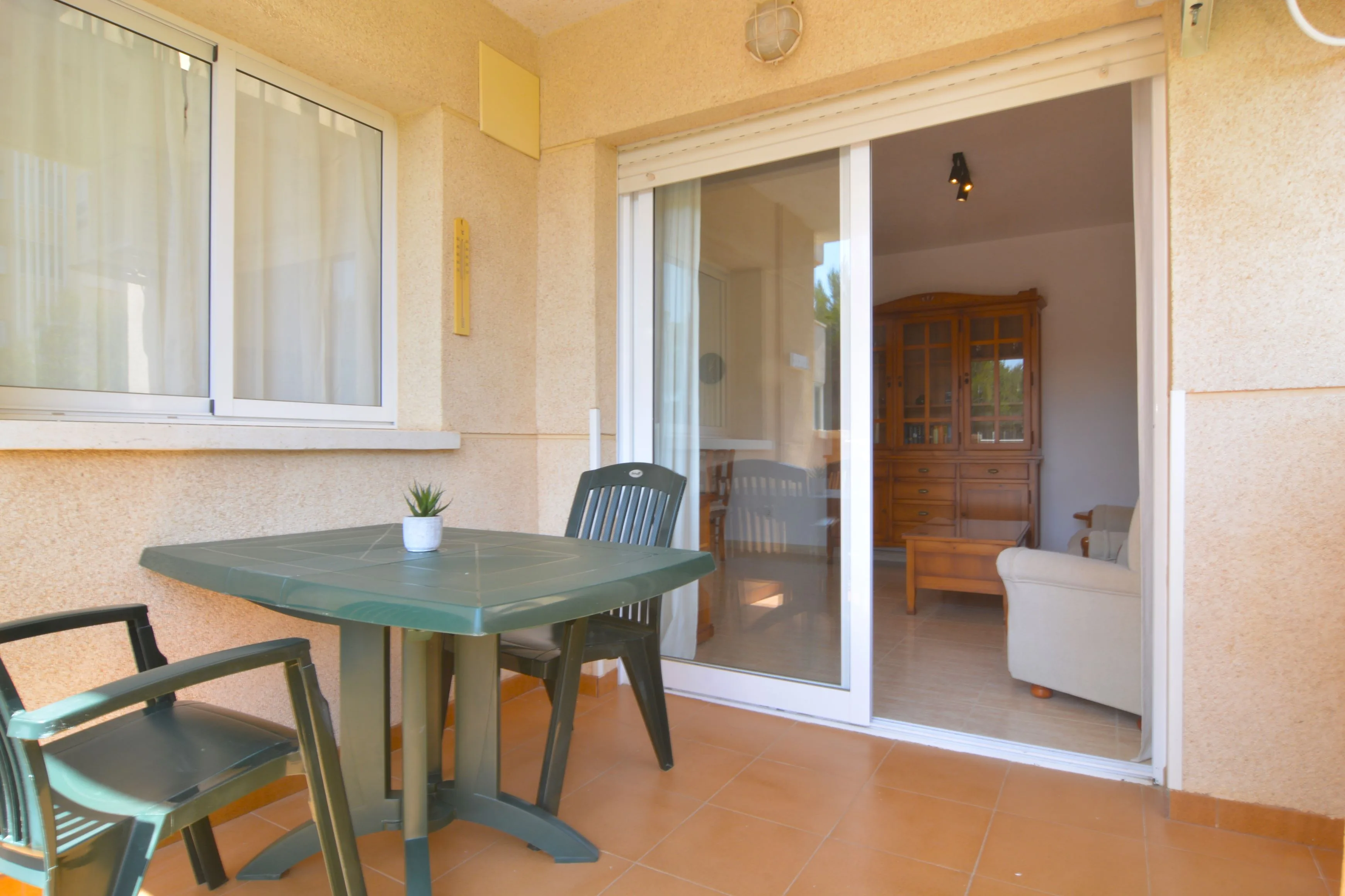 CAMPOAMOR.MORENO.SCHMIDT.PINAR_.II_.2D.004-22