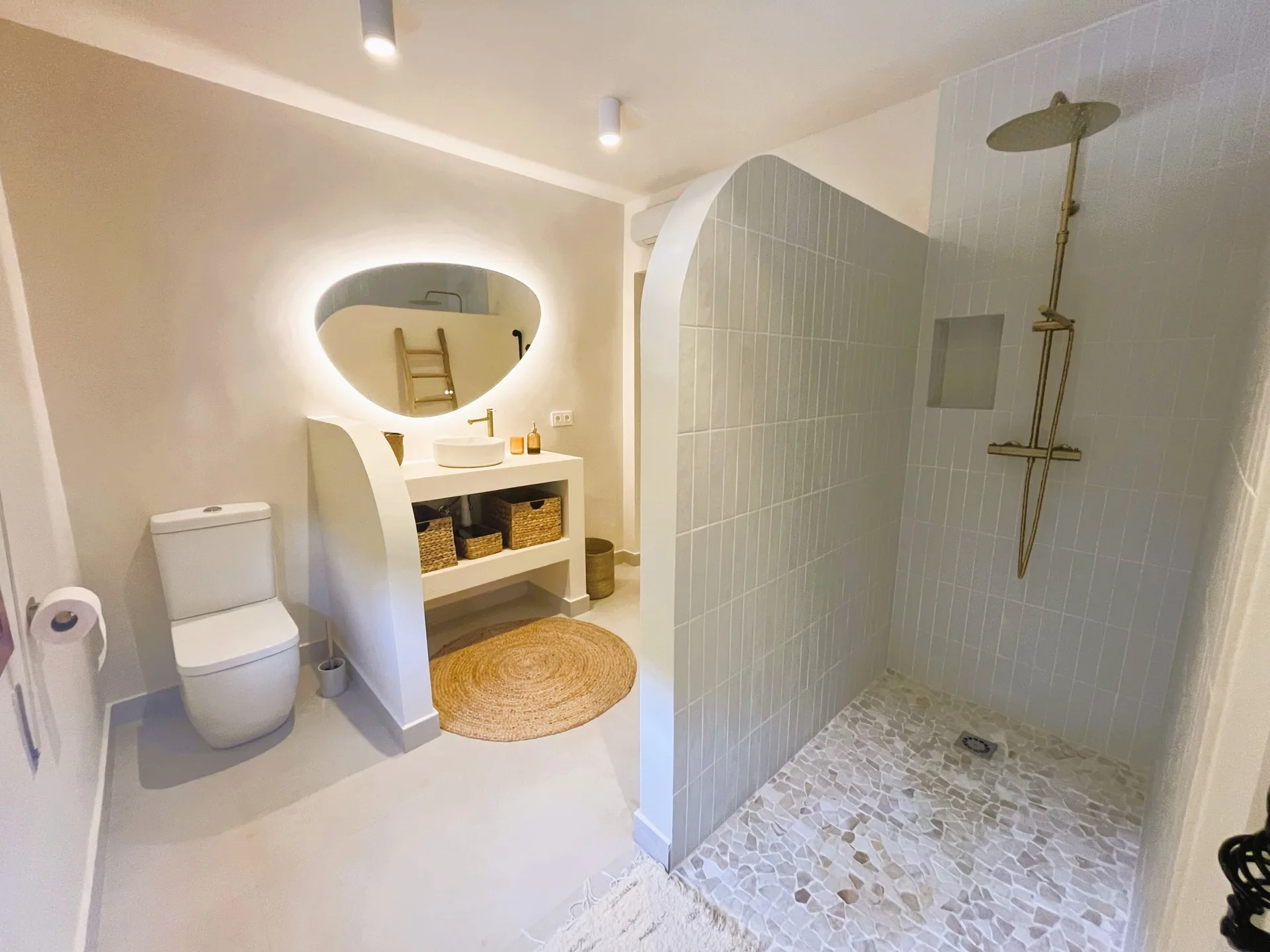 MORENO.SCHMIDT.CAMPOAMOR.A.10.022-21