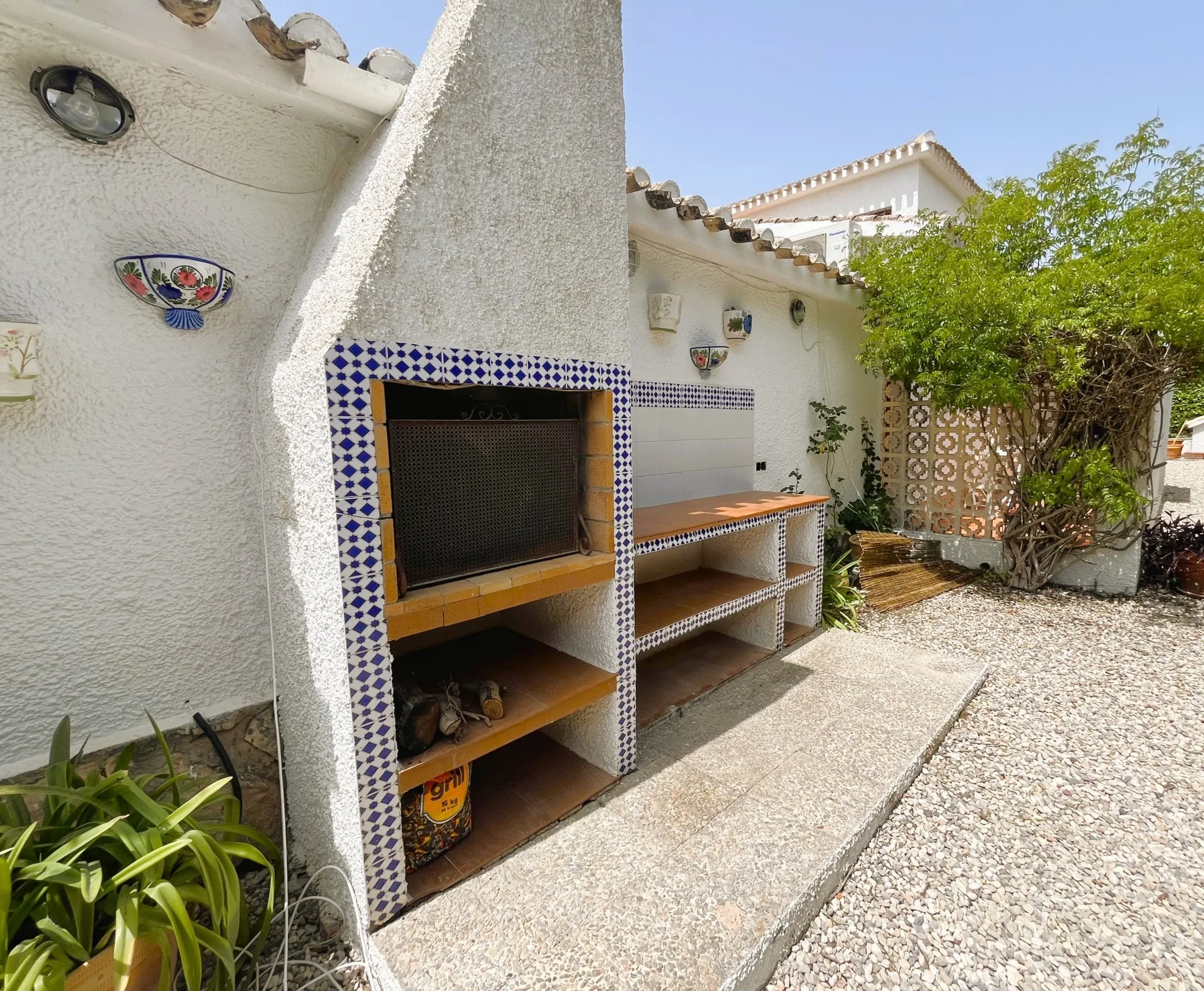 MORENO.SCHMIDT.CAMPOAMOR.A.10.042-21