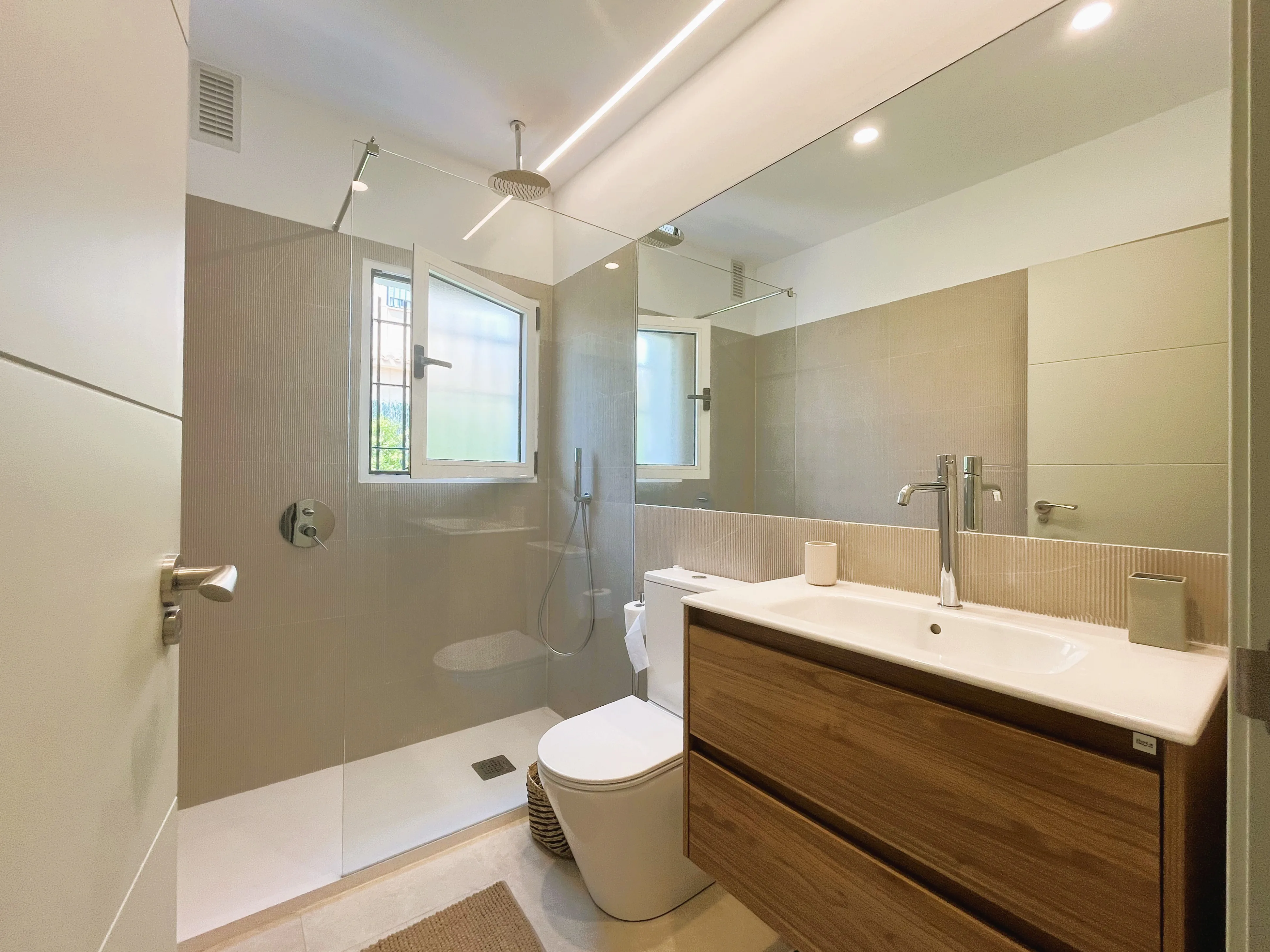 MORENO.SCHMIDT.CAMPOAMOR.M.134.011-21