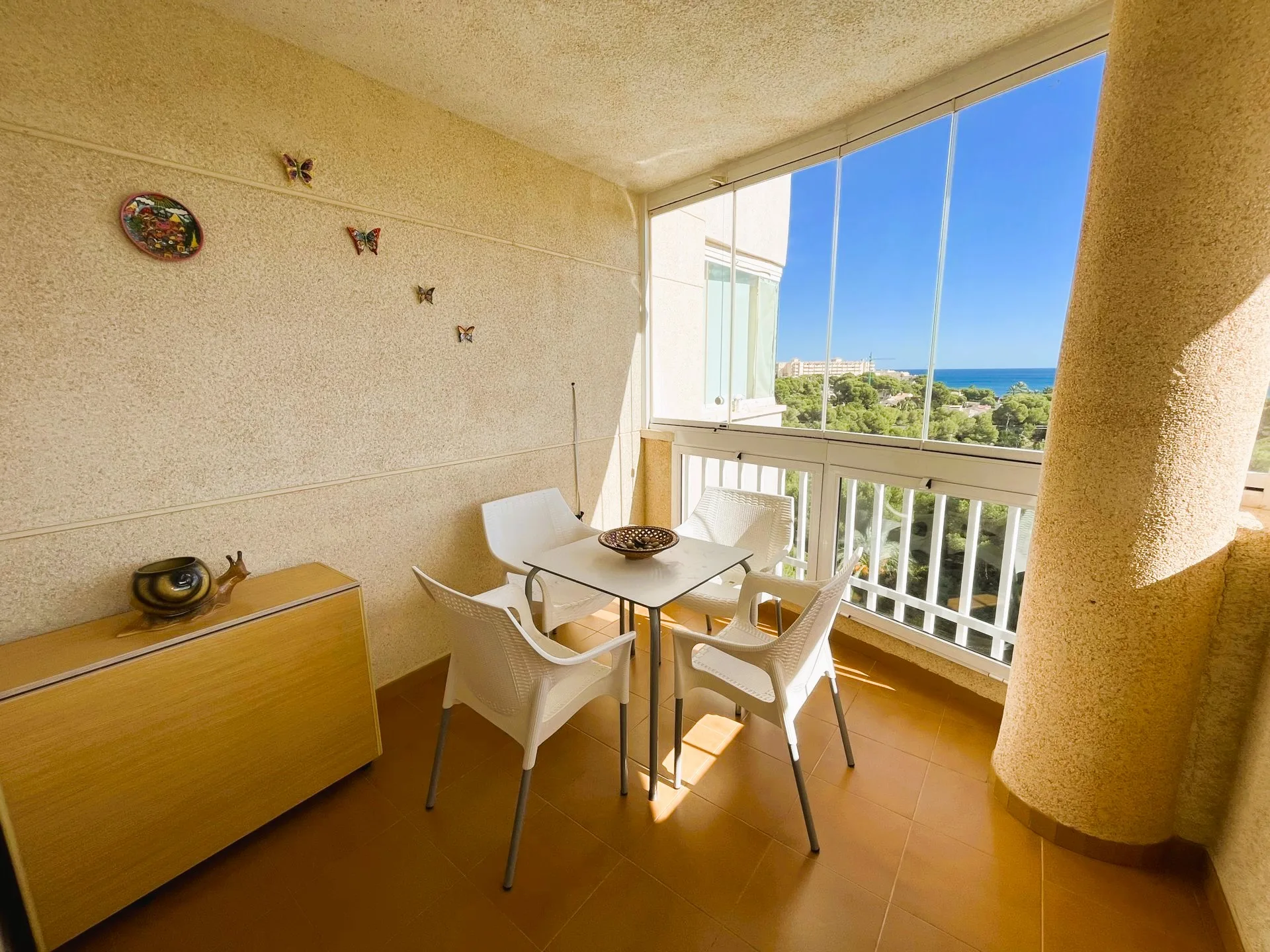 MORENO.SCHMIDT.CAMPOAMOR.PINAR_.II_.8H.002-23